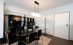 Seaside 2 Bedrooms Apartment In Glyfada